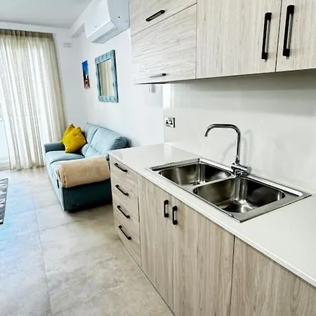 Coolwaters In شقة